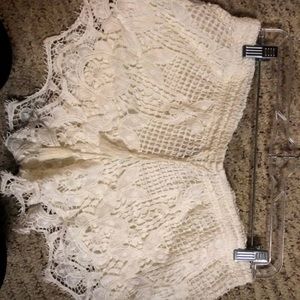 Lace express shorts